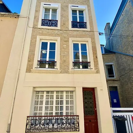 Charming Fisher House On The Seaside