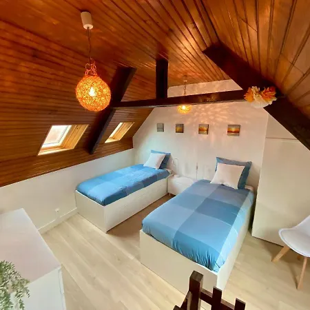 펜션 Charming Fisher House On The Seaside