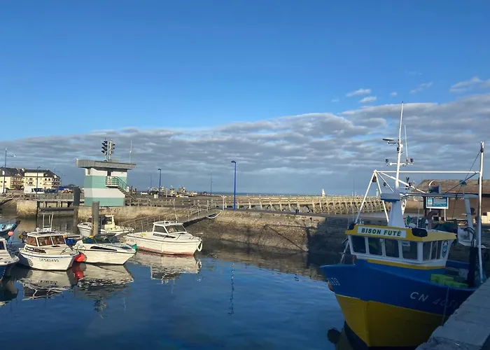 Charming Fisher House On The Seaside *